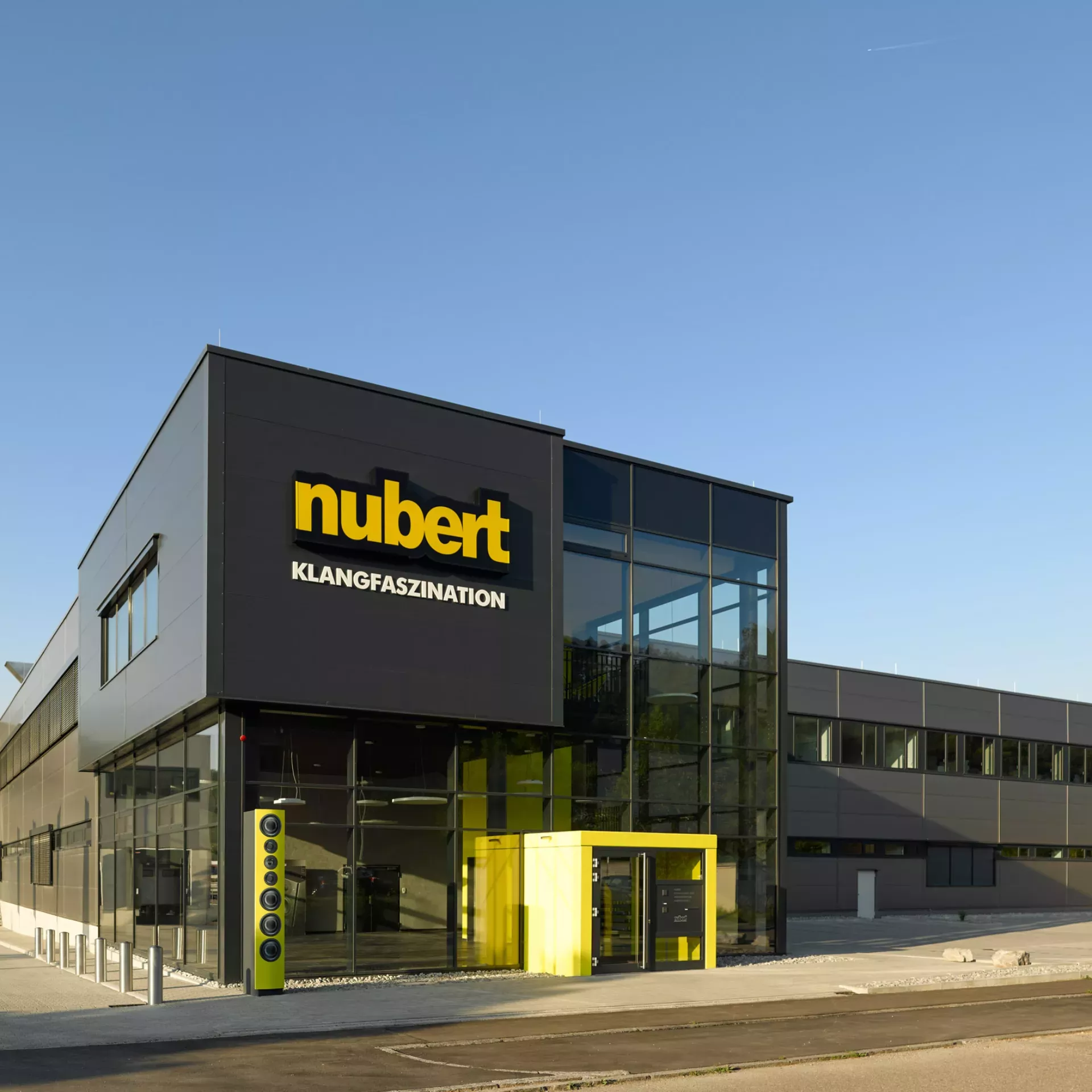 Nubert electronic